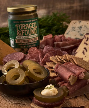 Dill and Garlic Kelp Pickle Slices