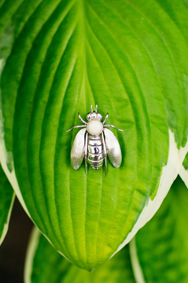 Bee Pin / Pendant