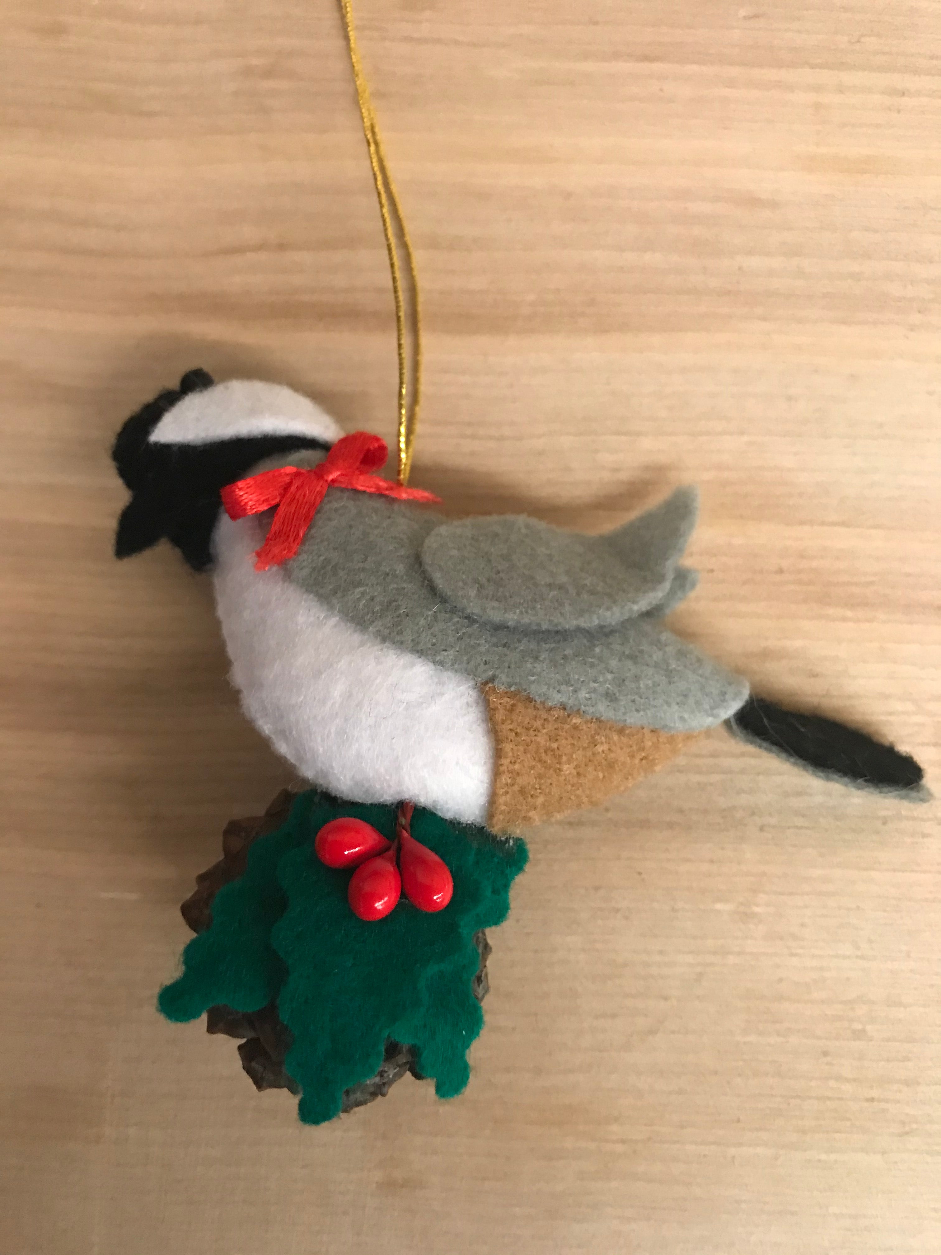 Calico Cache Handstiched Ornaments - Thumbnail 3